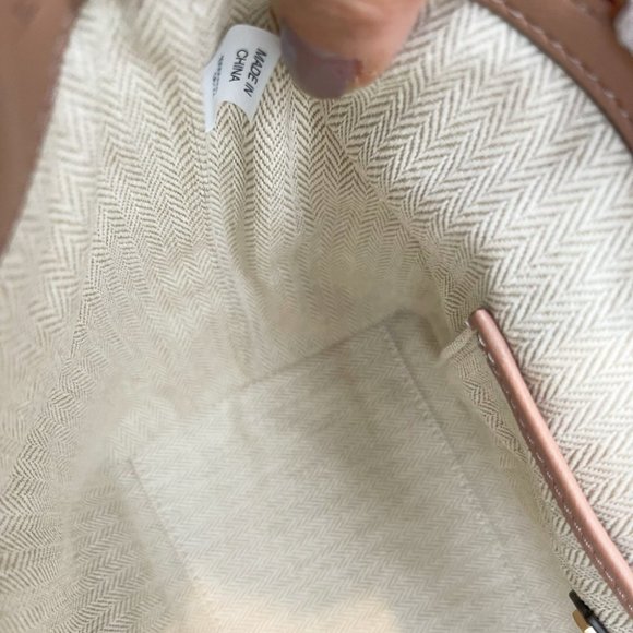 🔥NeW! $678 Tory Burch Soft Quilted Willa Backpack - Picture 11 of 11